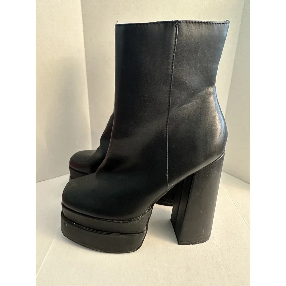 Olivia Thompson Shoes Boots Women Size 5.5 Black Platform Chunky Block Heel Zip